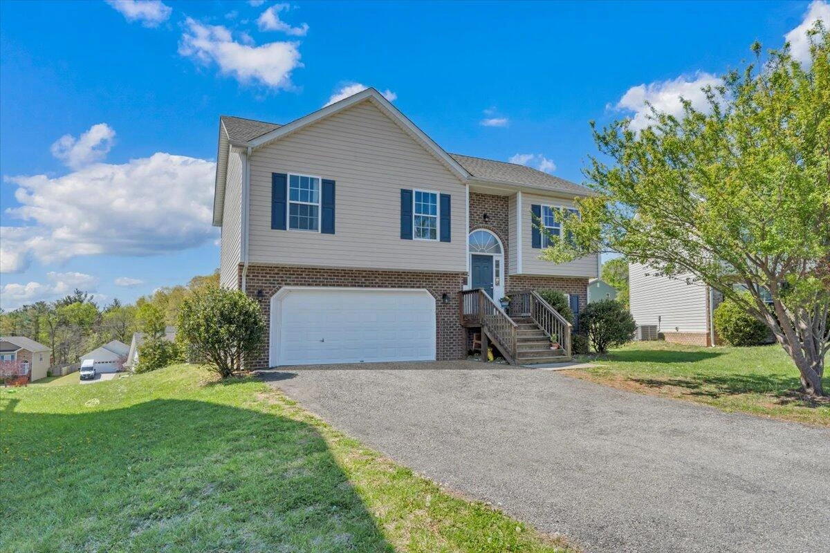 2722 Paddington Station LN - Photo 41