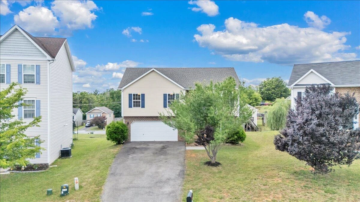 2722 Paddington Station LN - Photo 47