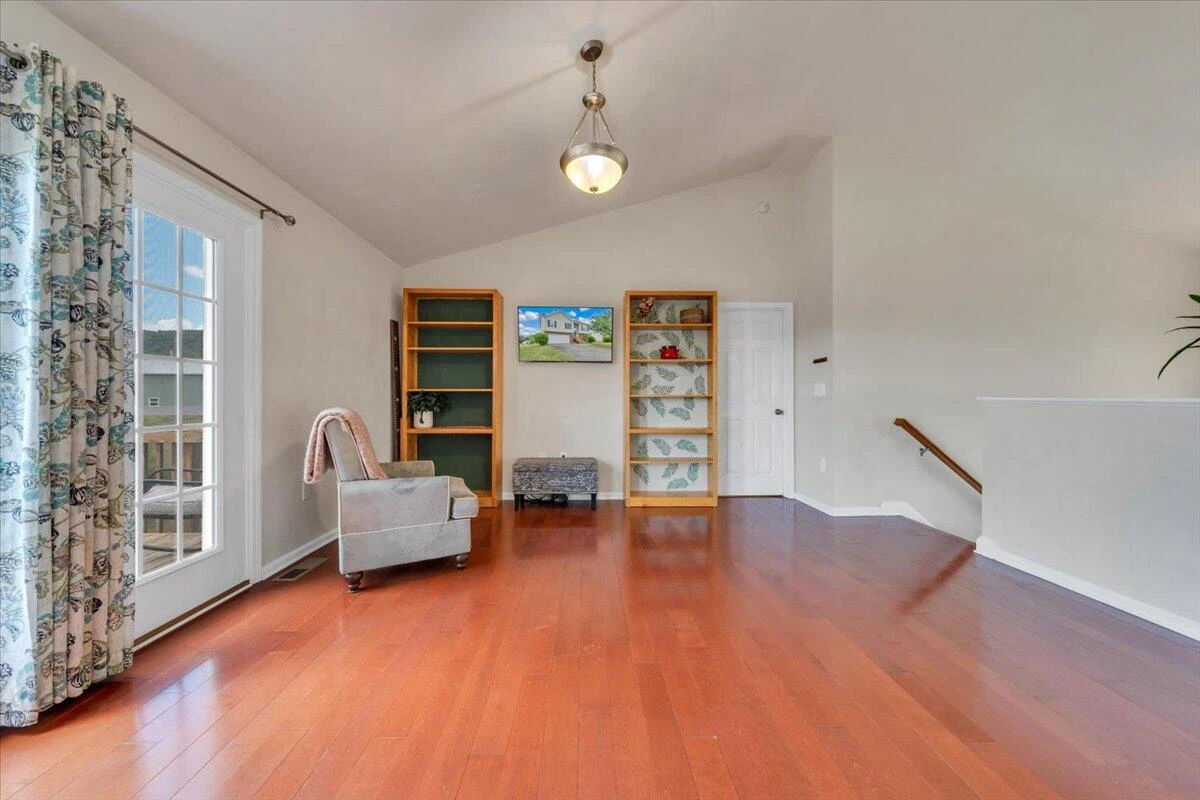 2722 Paddington Station LN - Photo 9