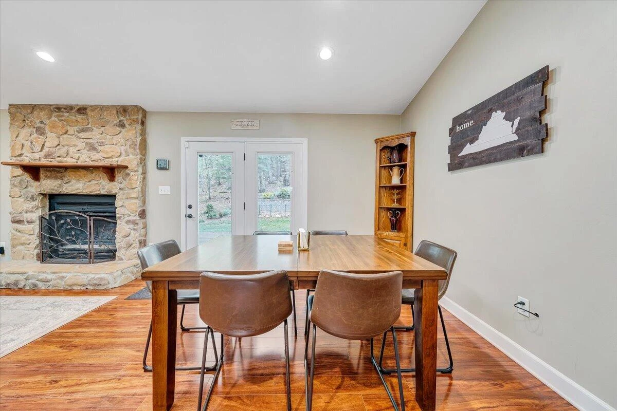 856 Ridge Mountain DR - Photo 13