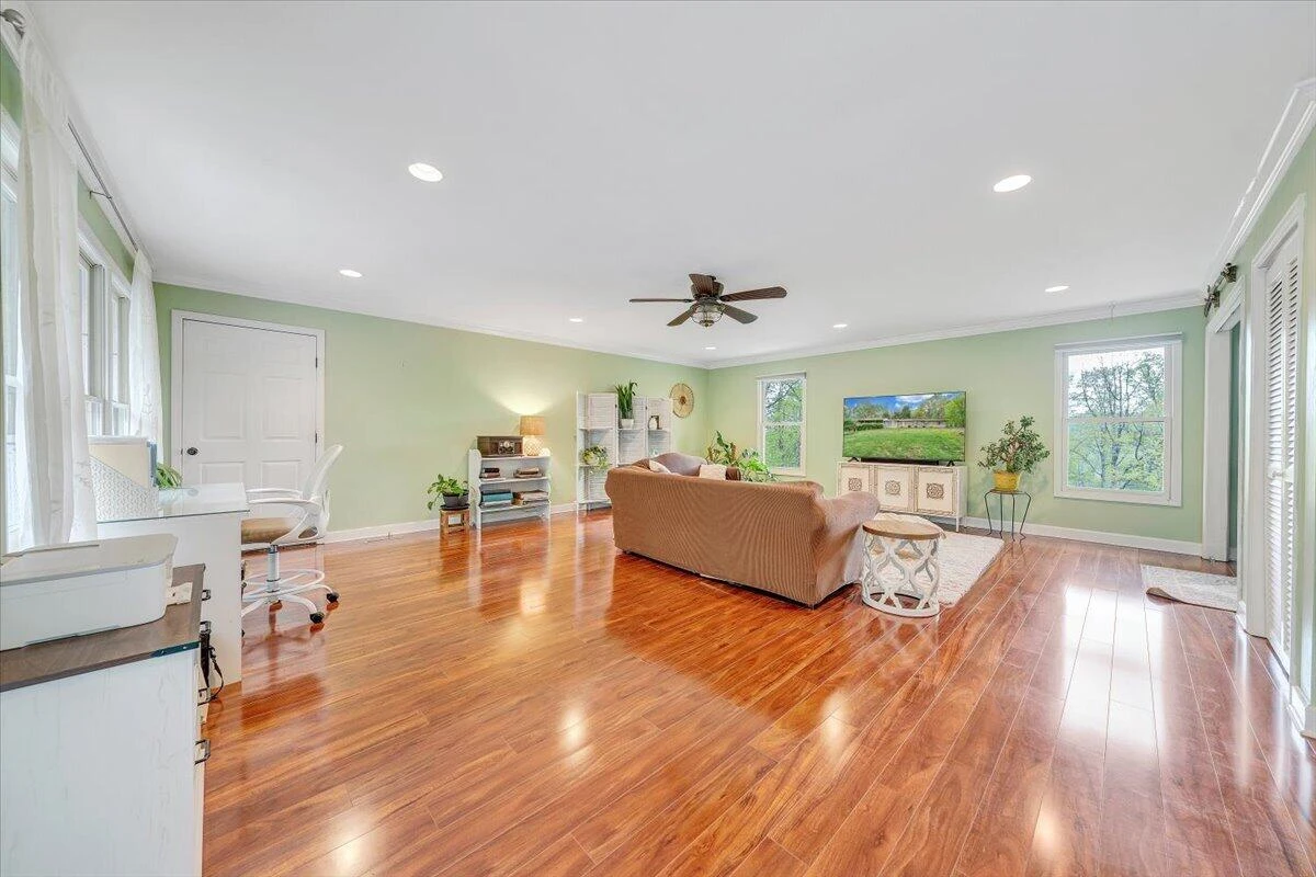 856 Ridge Mountain DR - Photo 19