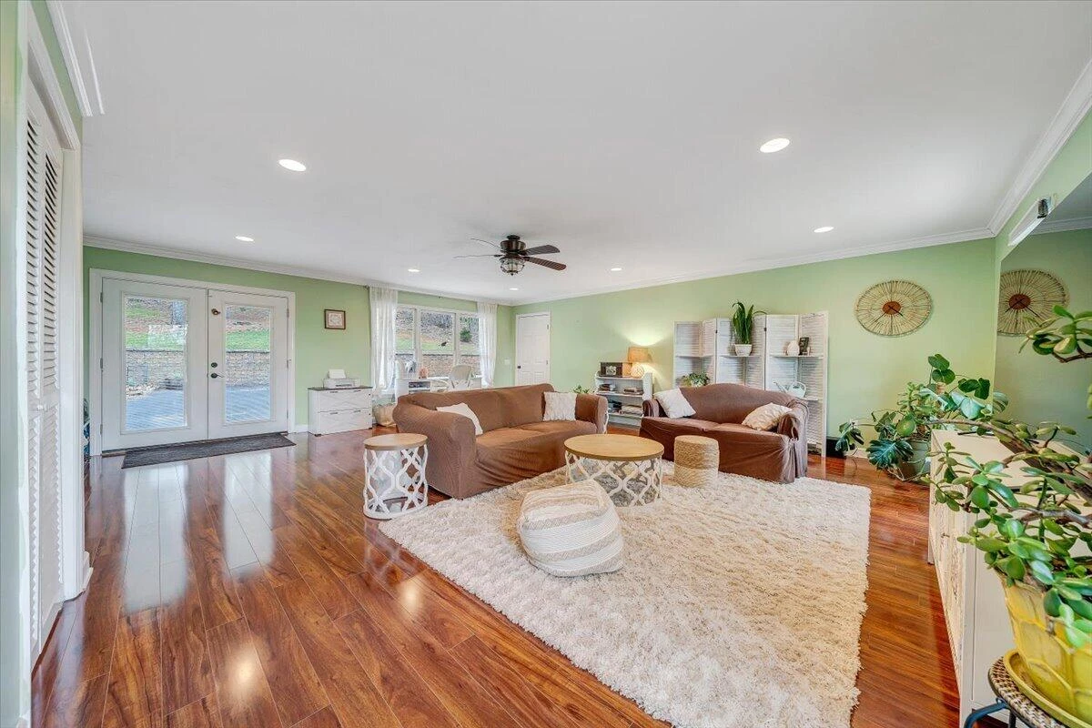856 Ridge Mountain DR - Photo 22