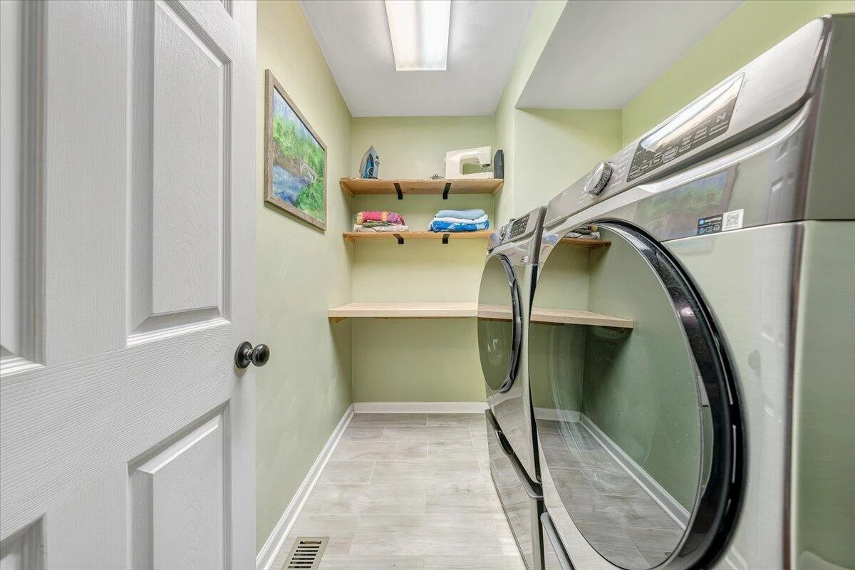 856 Ridge Mountain DR - Photo 41