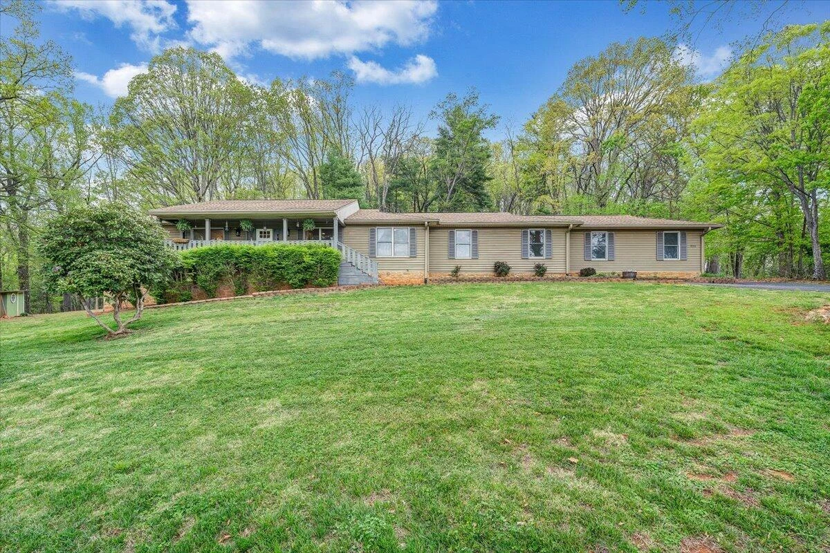 856 Ridge Mountain DR - Photo 64