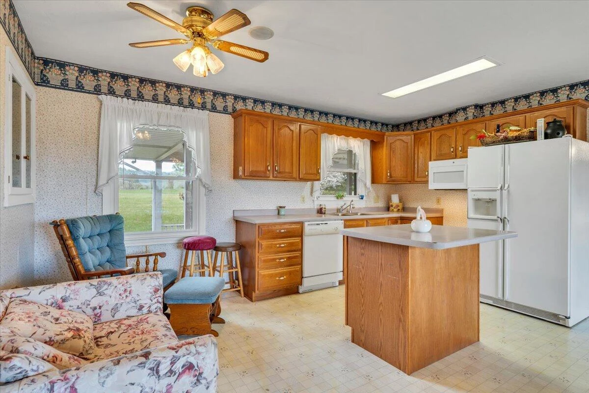 4315 W Lynchburg Salem Tpke - Photo 10