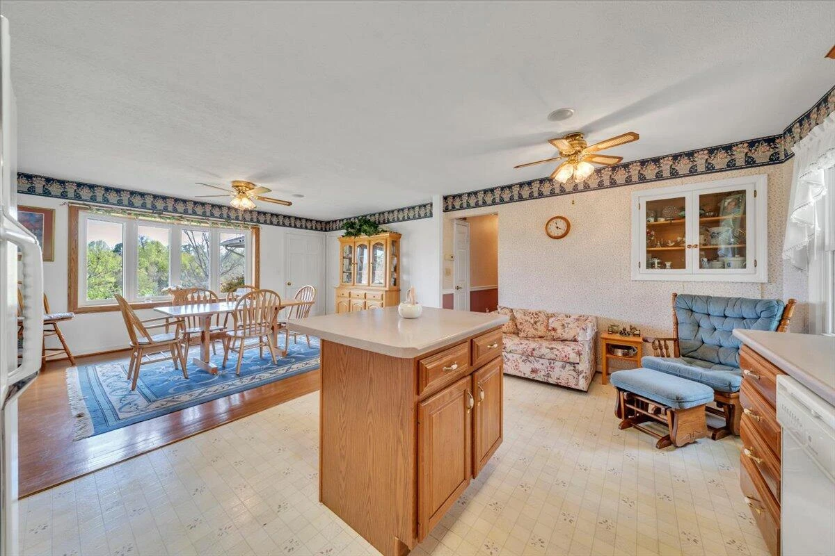 4315 W Lynchburg Salem Tpke - Photo 13