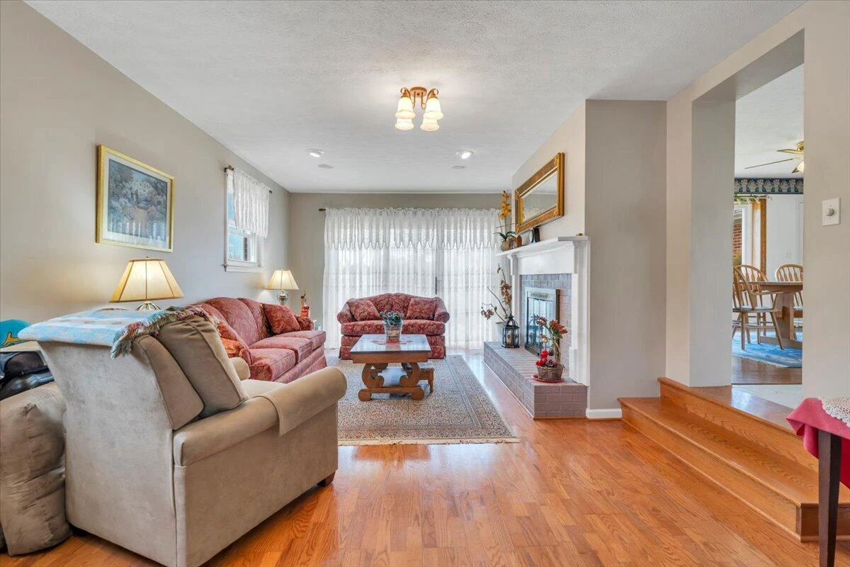 4315 W Lynchburg Salem Tpke - Photo 5