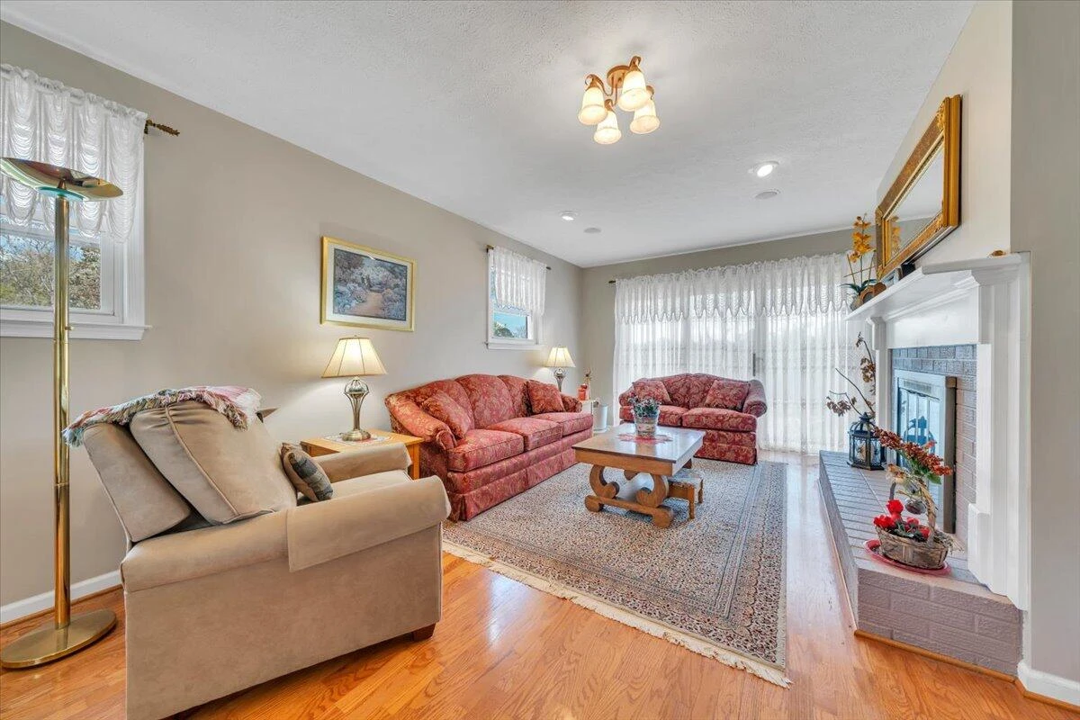 4315 W Lynchburg Salem Tpke - Photo 6
