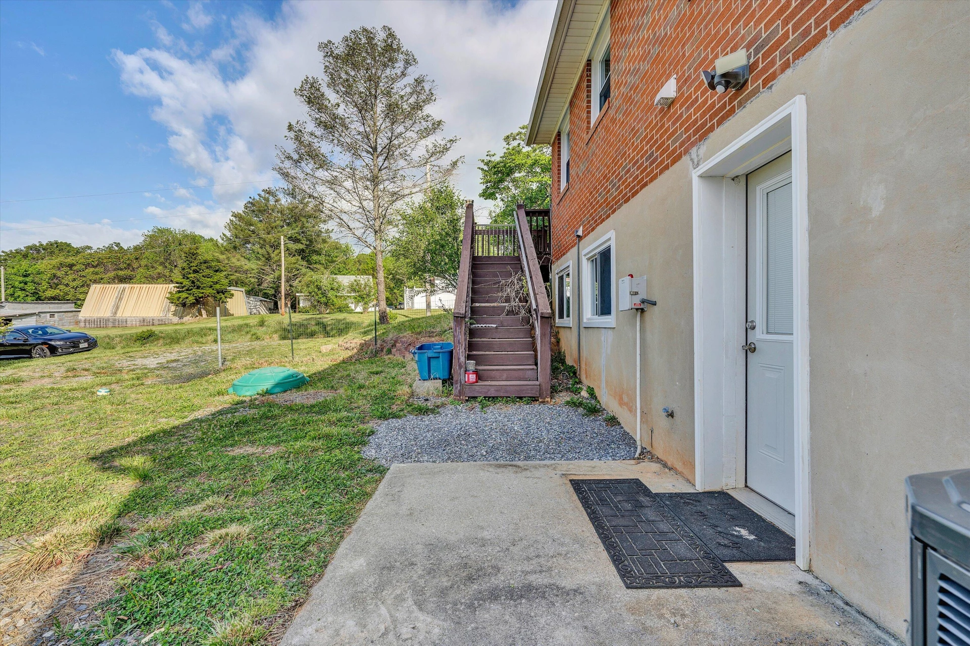 10640 Stewartsville RD - Photo 27
