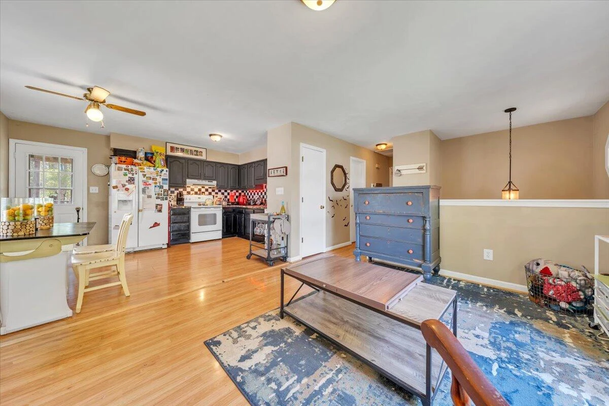 919 Bolejack BLVD - Photo 7