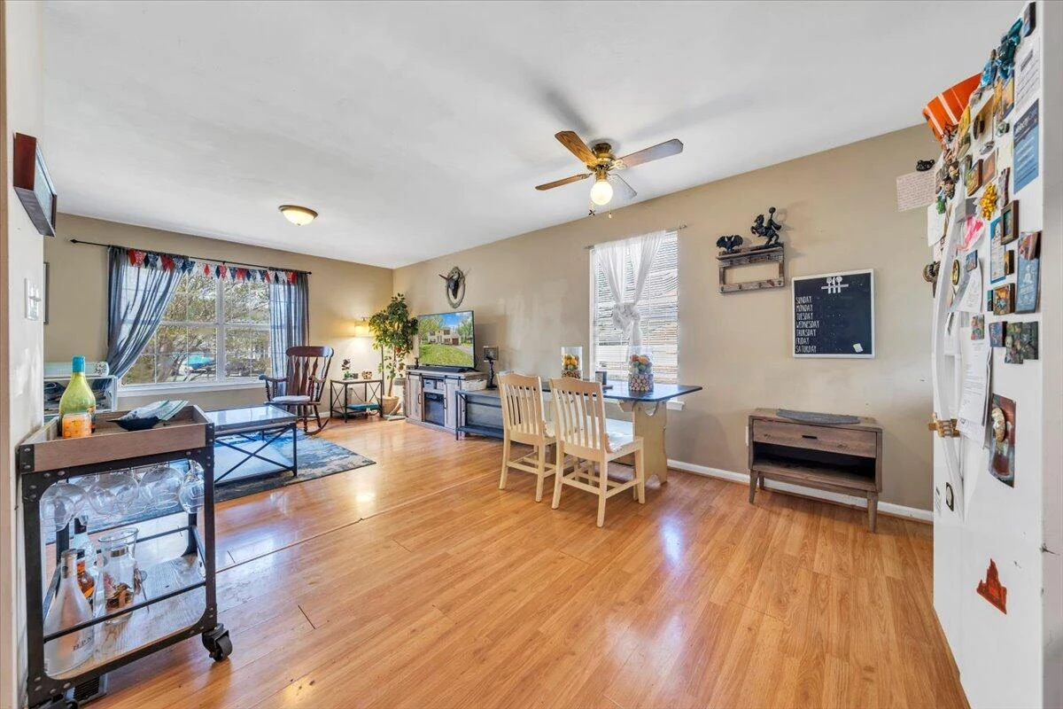 919 Bolejack BLVD - Photo 8