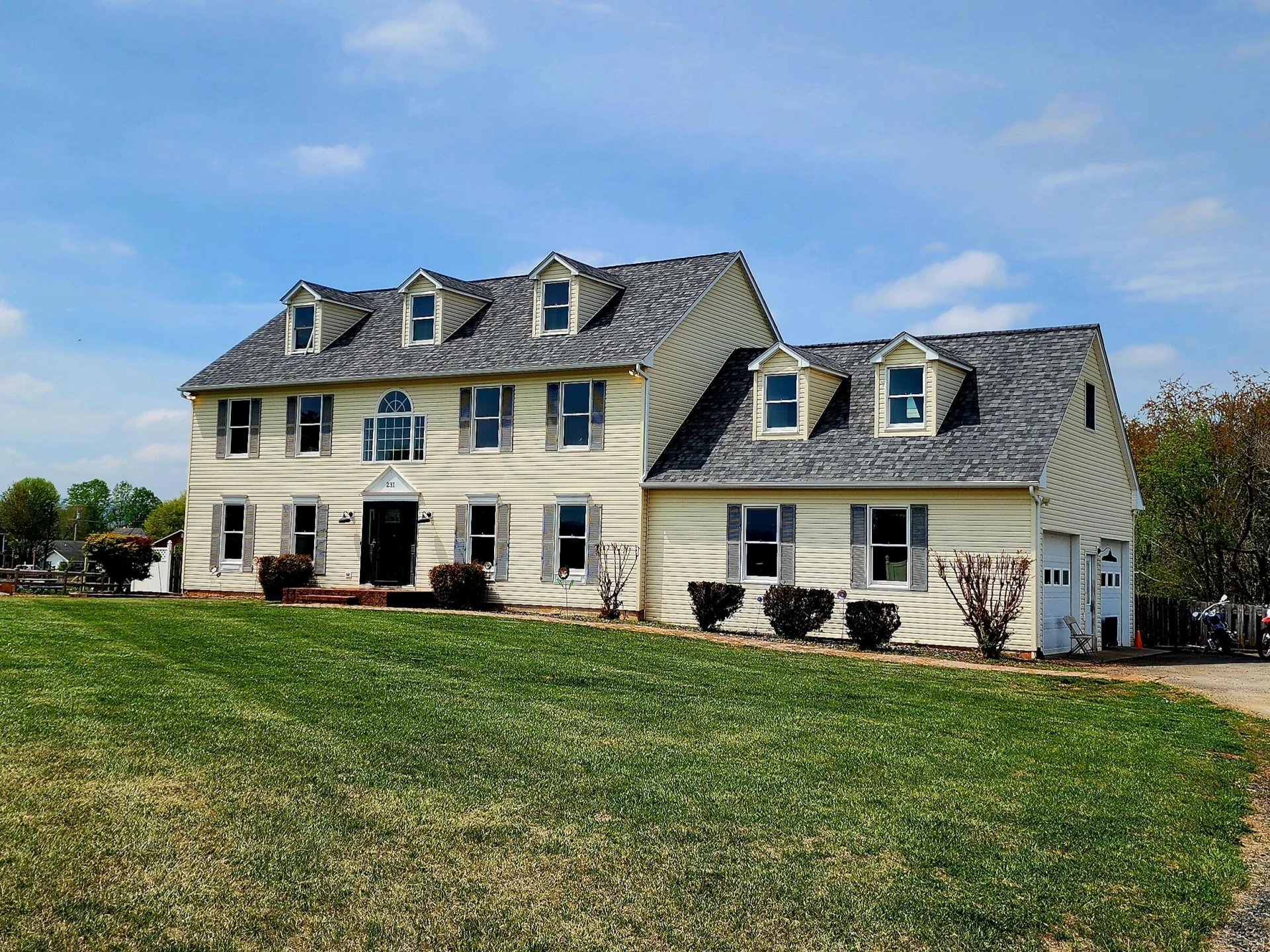 231 Teel CT