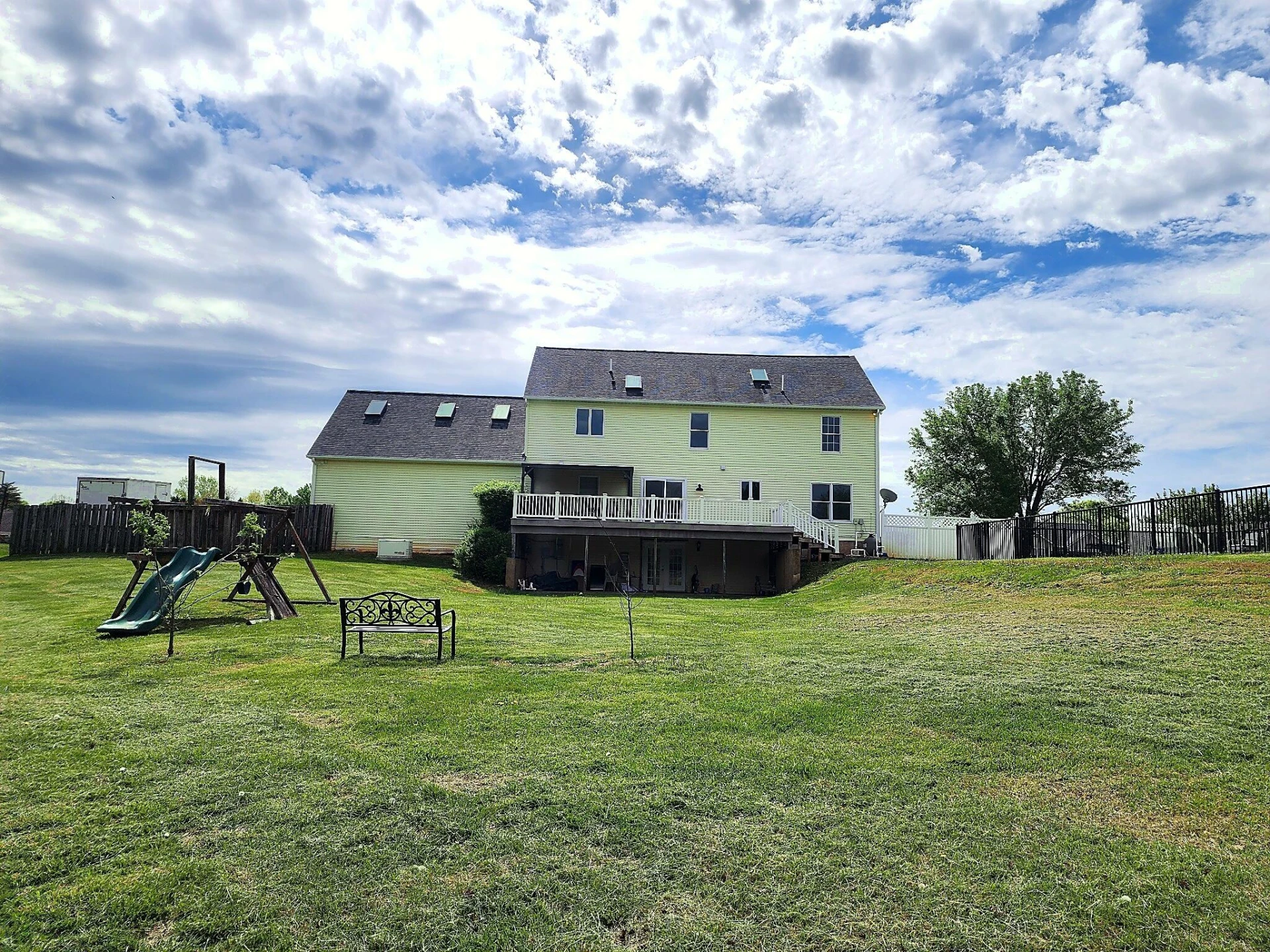 231 Teel CT - Photo 40