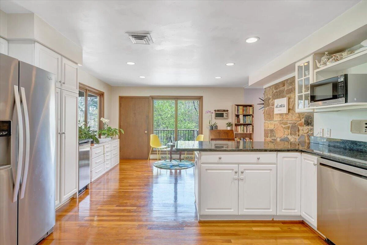 3244 Pineland RD SW - Photo 31