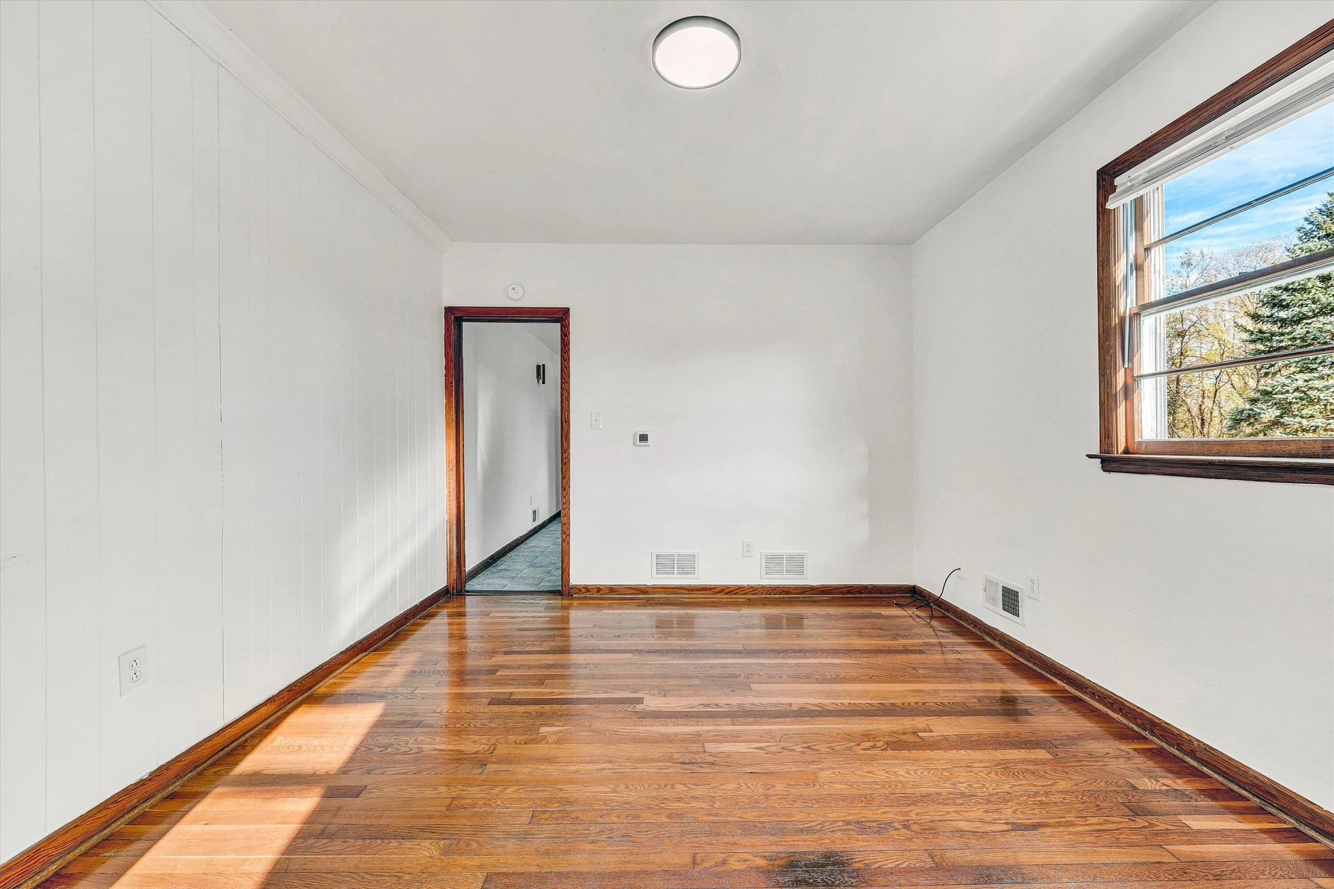 3203 Roundhill AVE NW - Photo 25