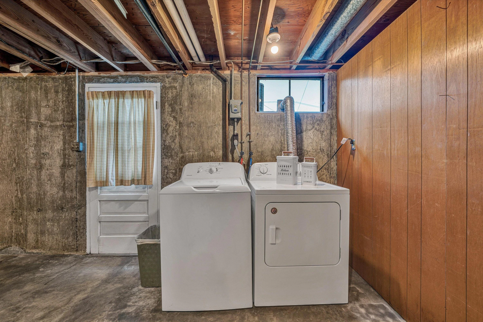 1313 Slemp ST - Photo 22