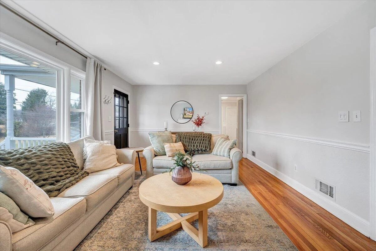 2508 Alberta AVE SW - Photo 10