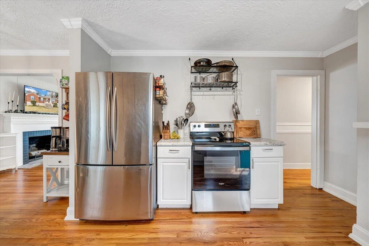 2508 Alberta AVE SW - Photo 19