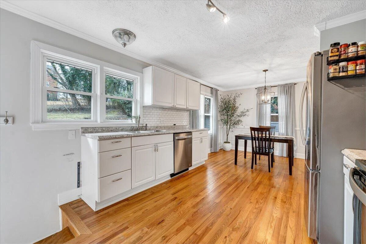 2508 Alberta AVE SW - Photo 20