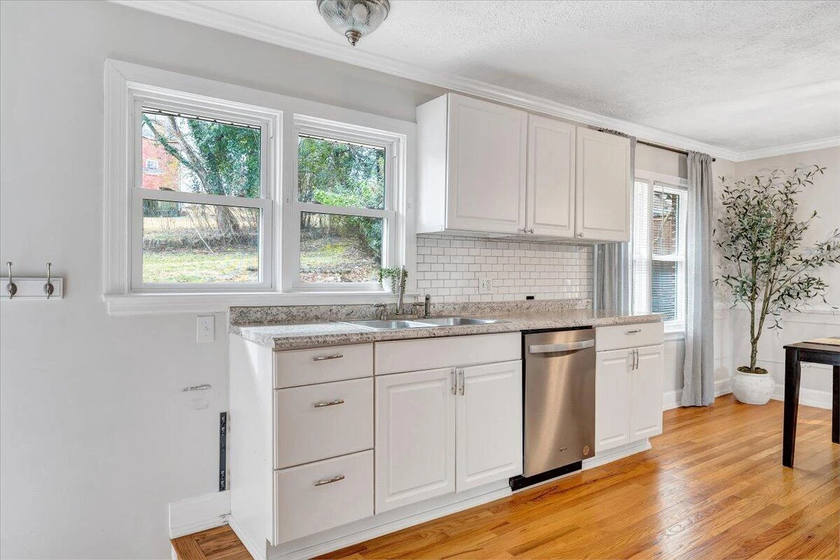 2508 Alberta AVE SW - Photo 21