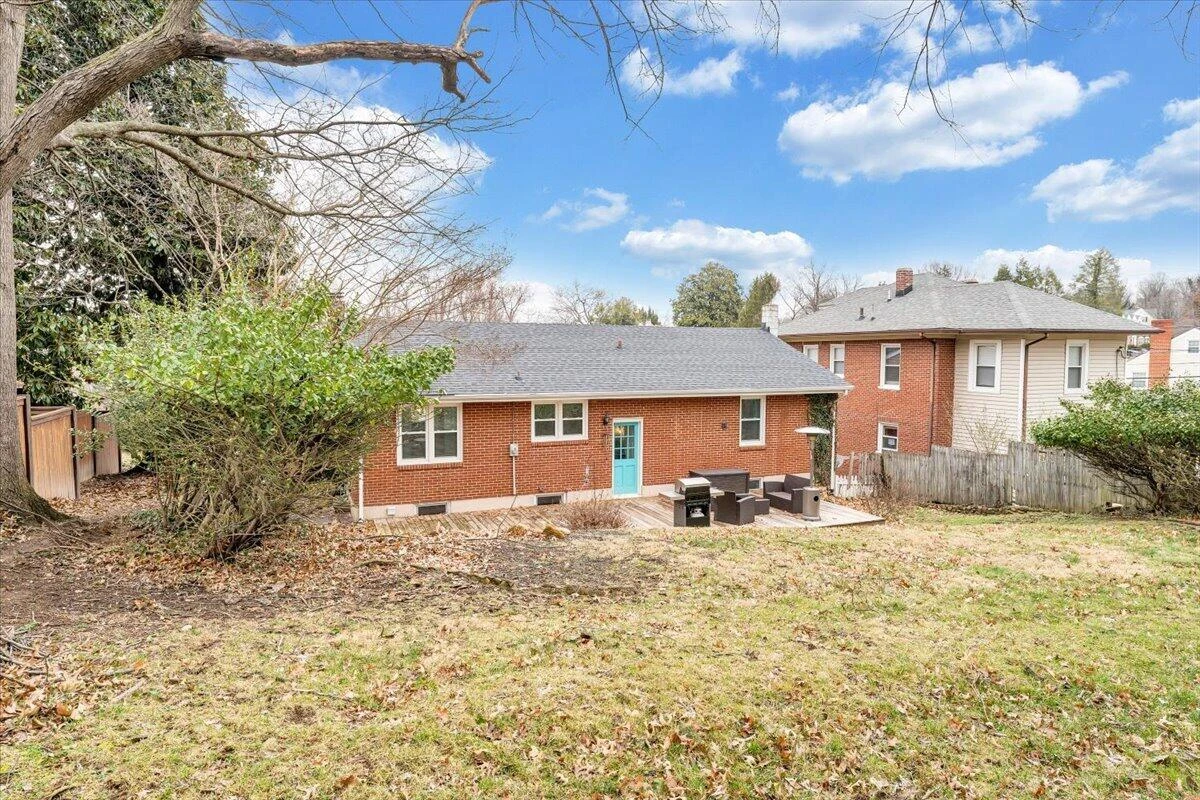 2508 Alberta AVE SW - Photo 49