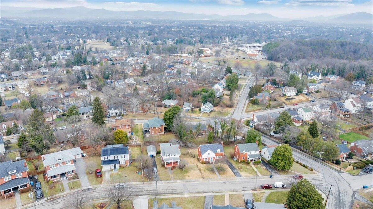 2508 Alberta AVE SW - Photo 87