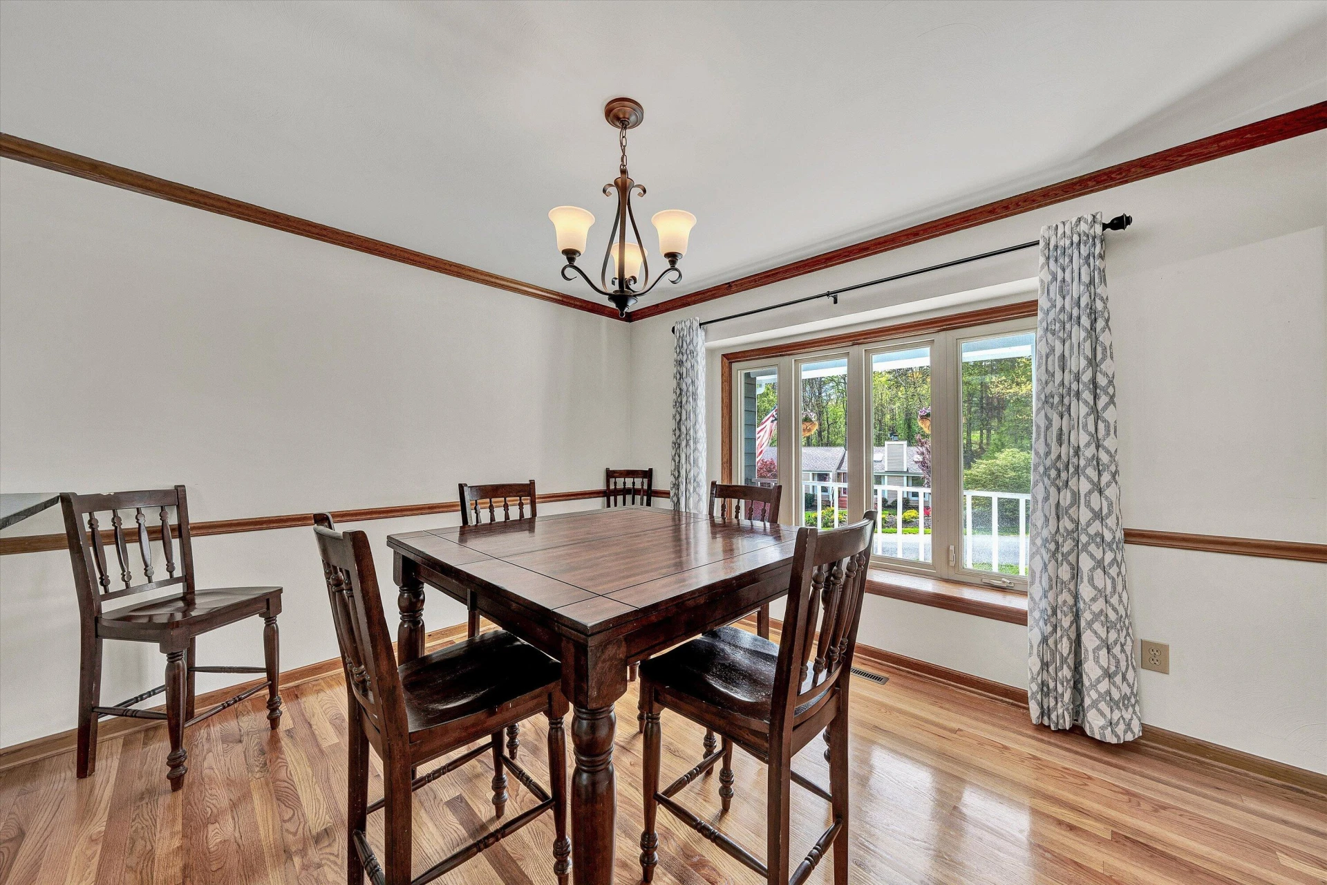 7835 Forest Edge DR - Photo 13