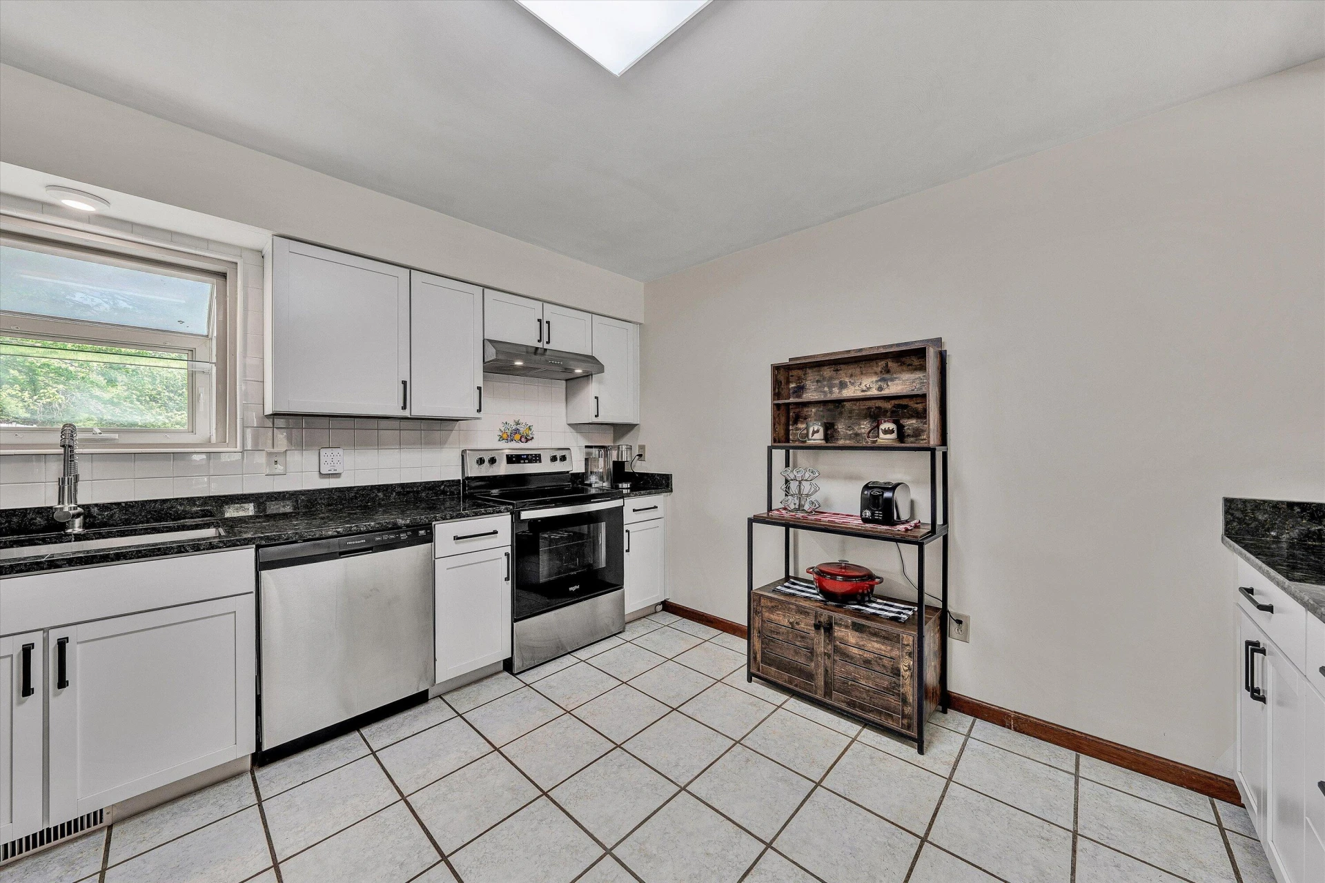 7835 Forest Edge DR - Photo 16