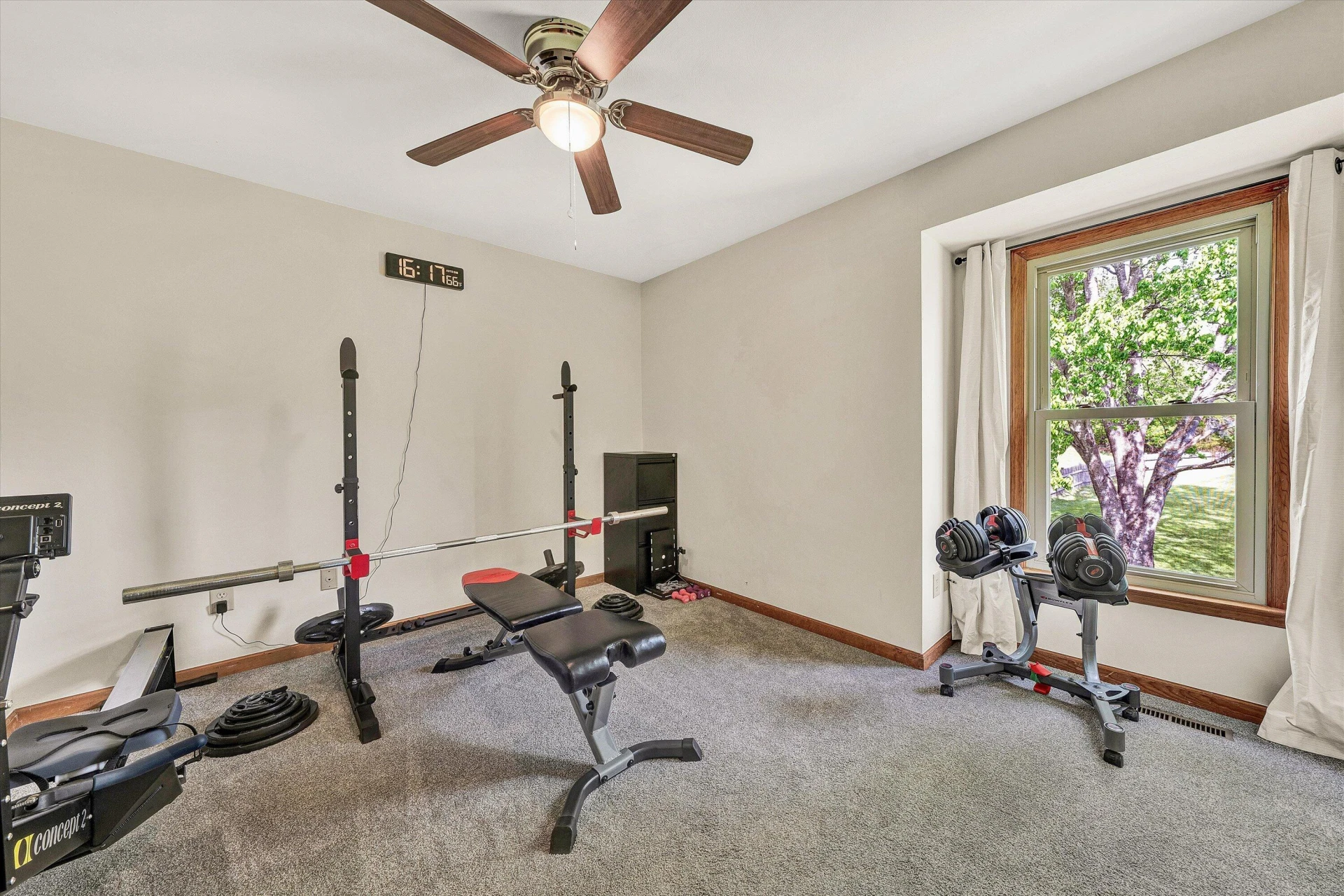 7835 Forest Edge DR - Photo 27