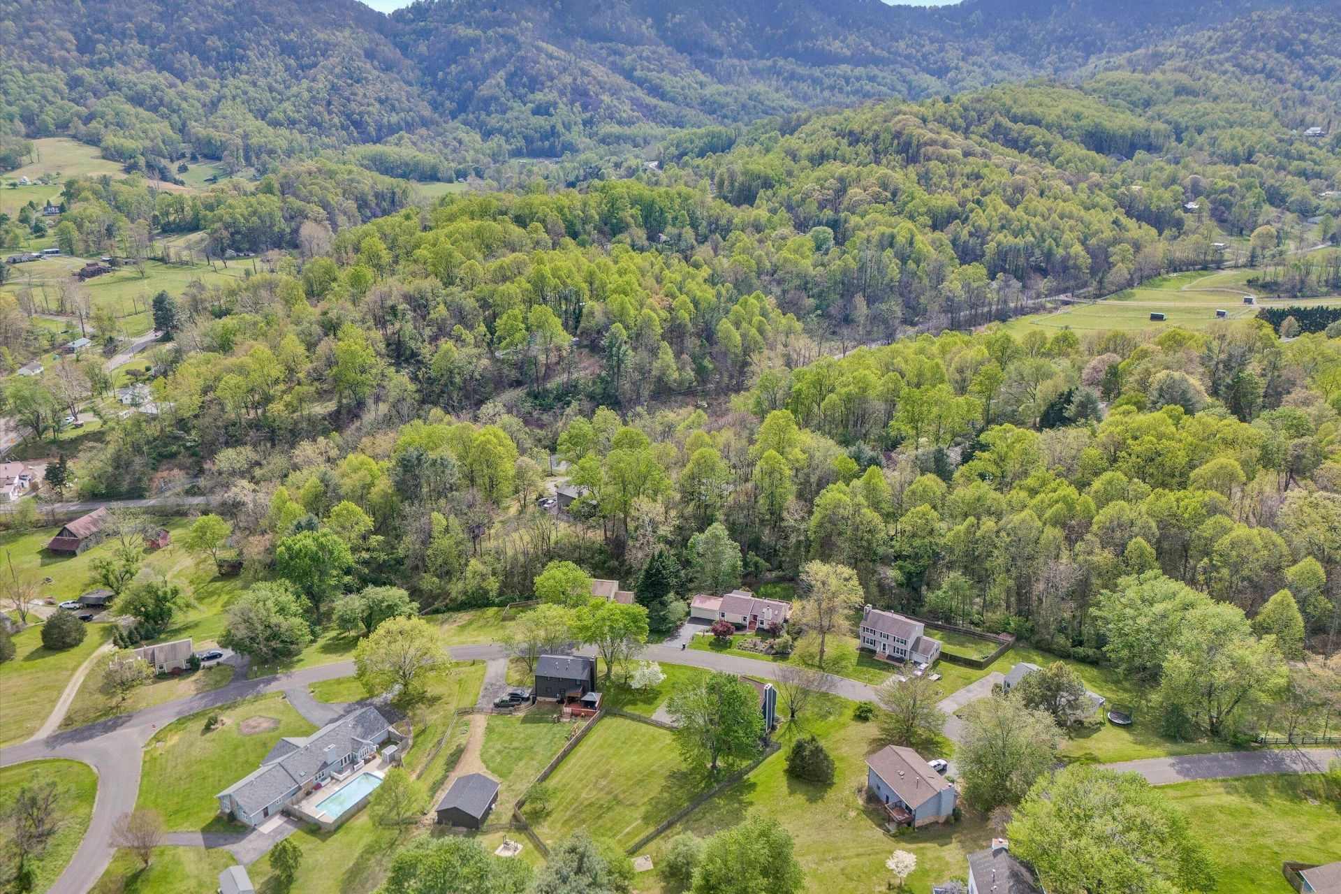 7835 Forest Edge DR - Photo 43