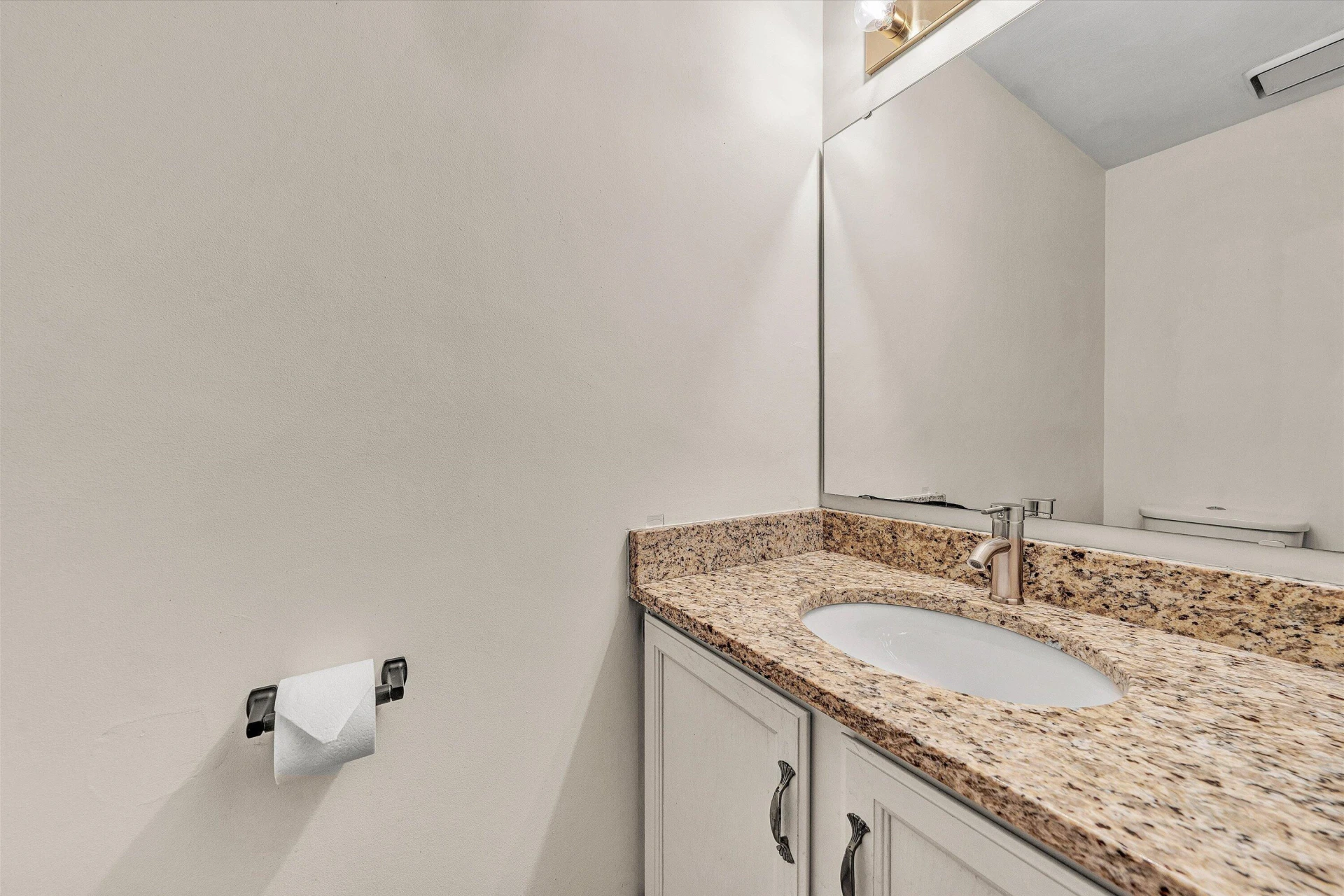 7835 Forest Edge DR - Photo 9