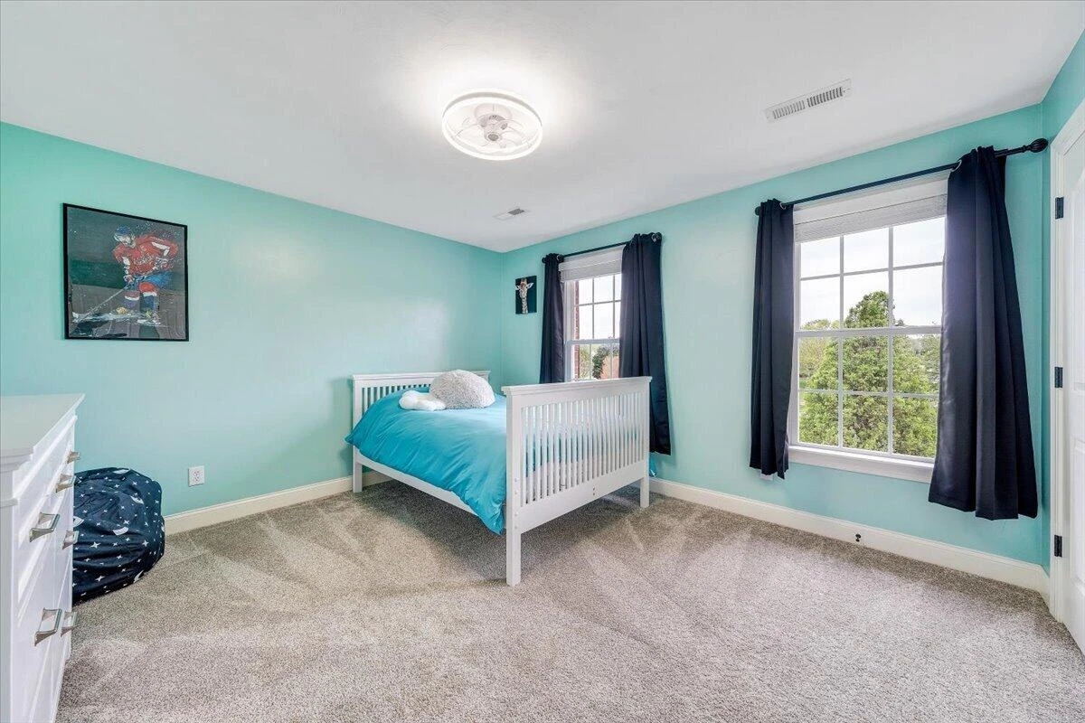 580 Scarlet DR - Photo 31