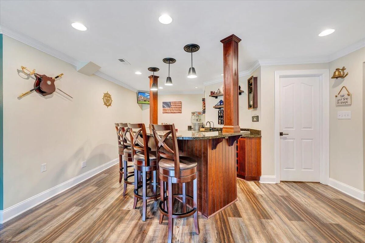580 Scarlet DR - Photo 45