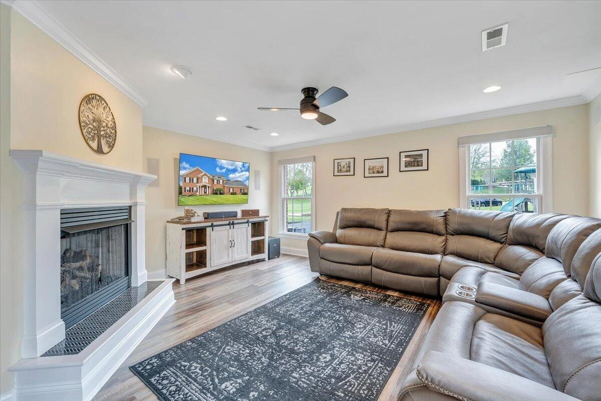 580 Scarlet DR - Photo 50
