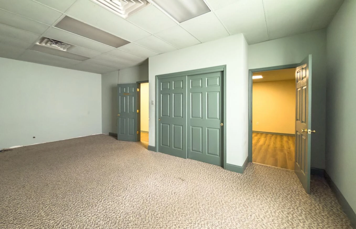 6704 Williamson RD - Photo 15
