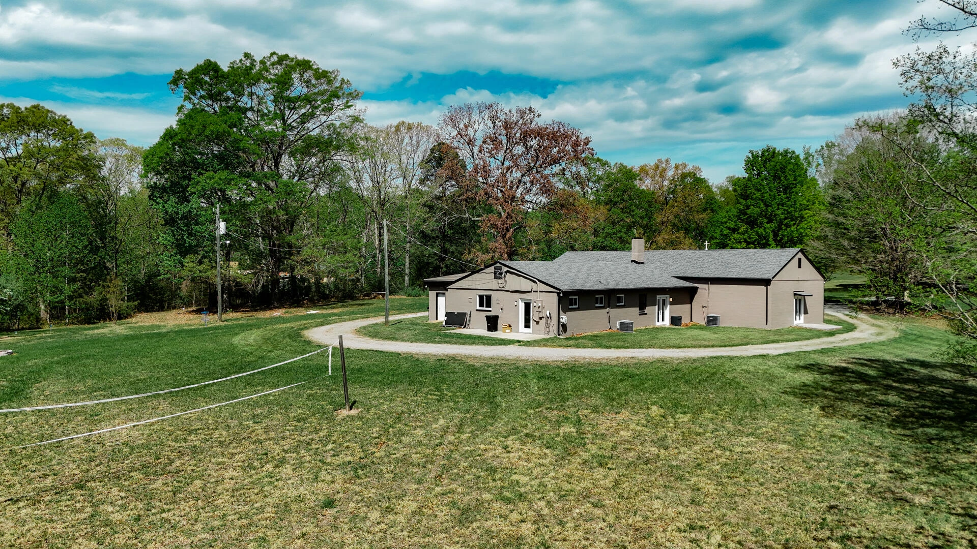 2554 Sandy Level RD - Photo 48