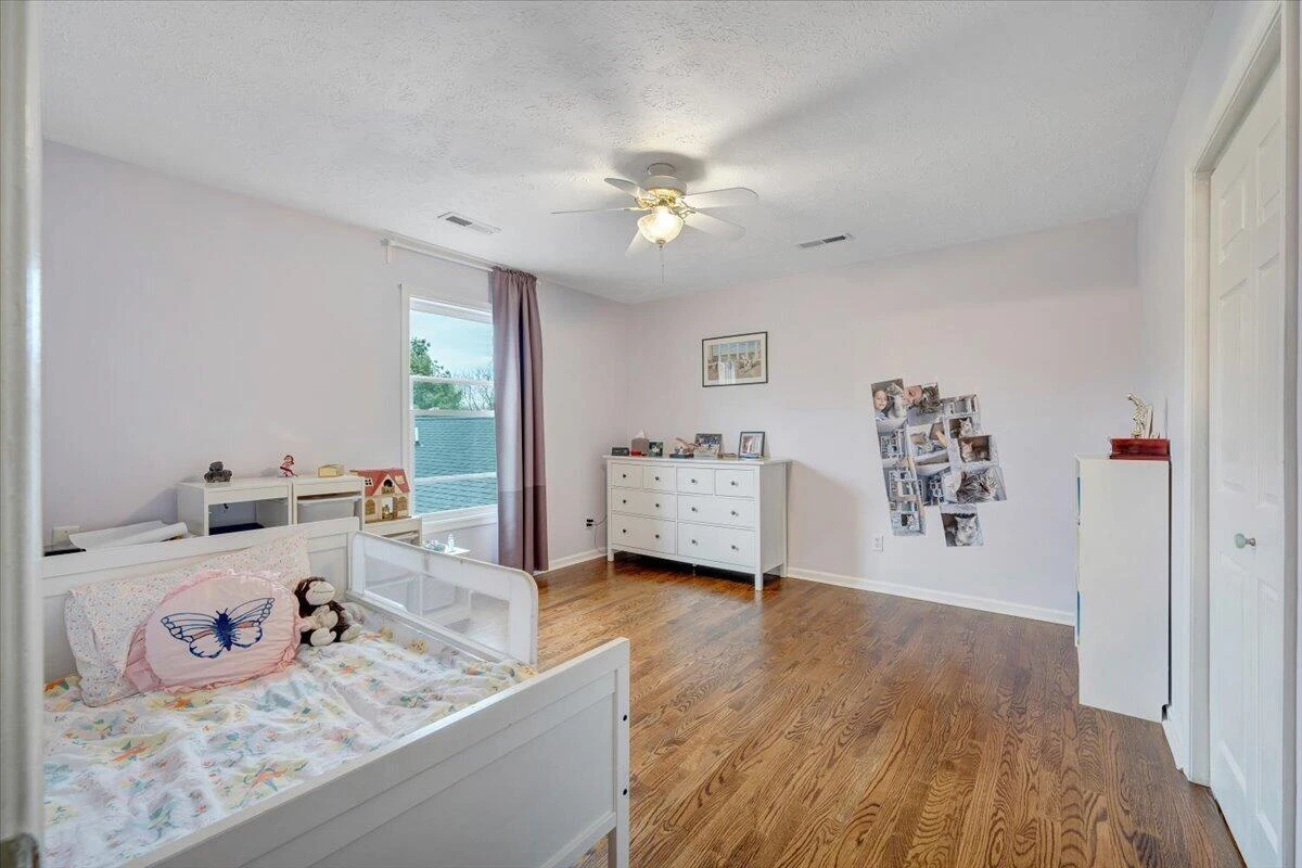 1111 Charmin DR - Photo 22