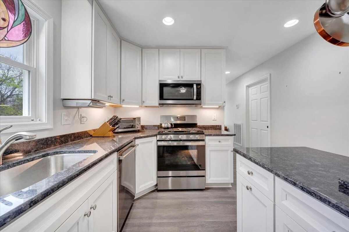 1111 Charmin DR - Photo 51