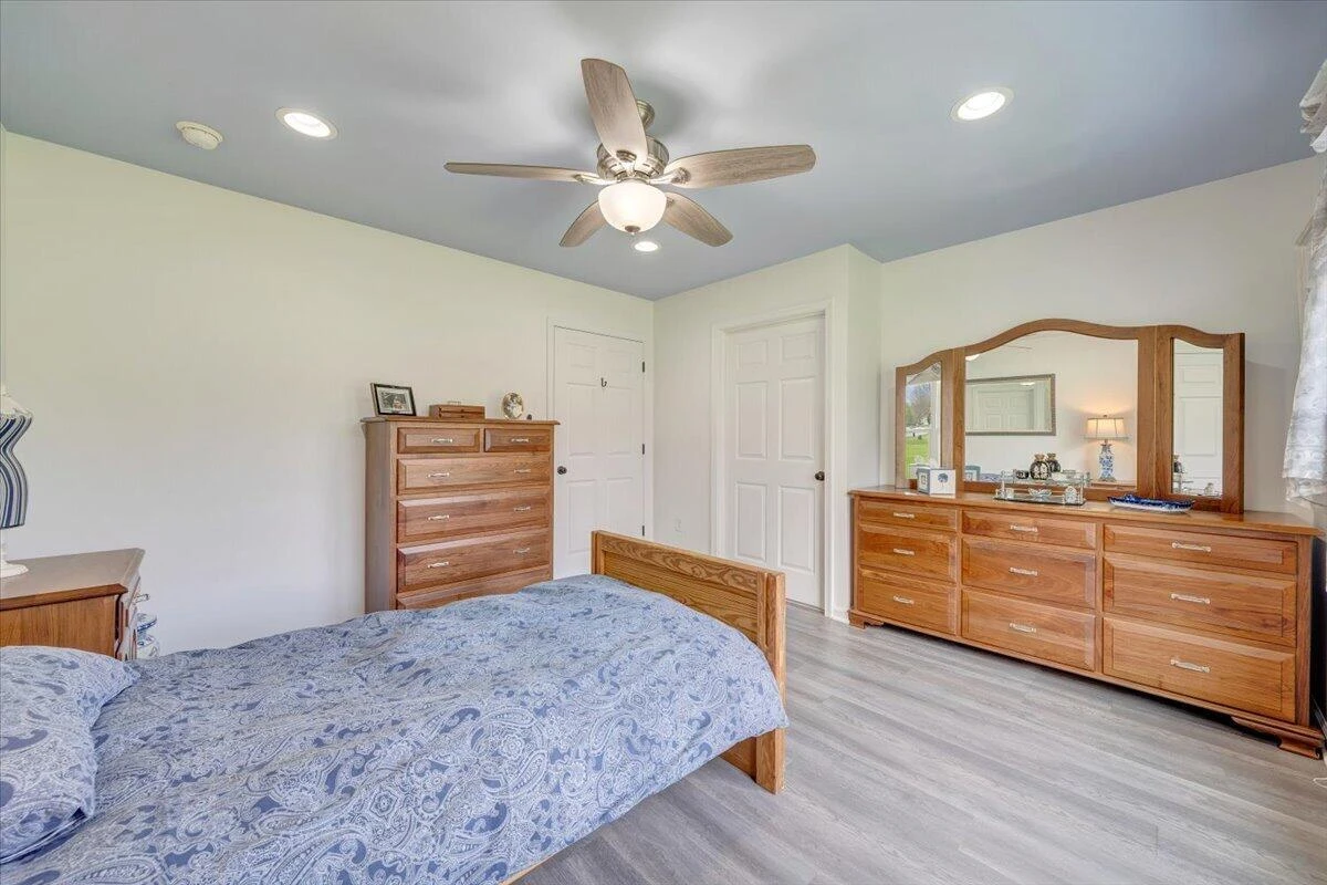 1111 Charmin DR - Photo 54