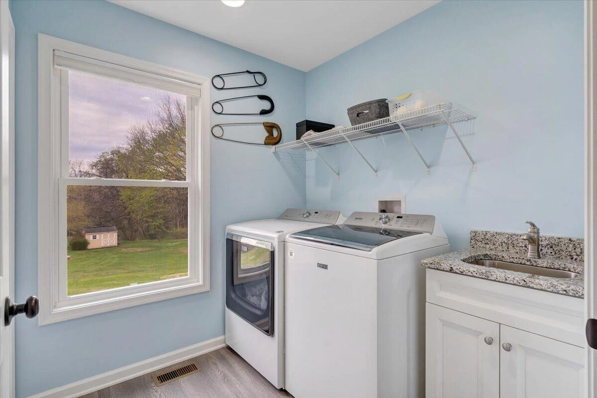 1111 Charmin DR - Photo 58