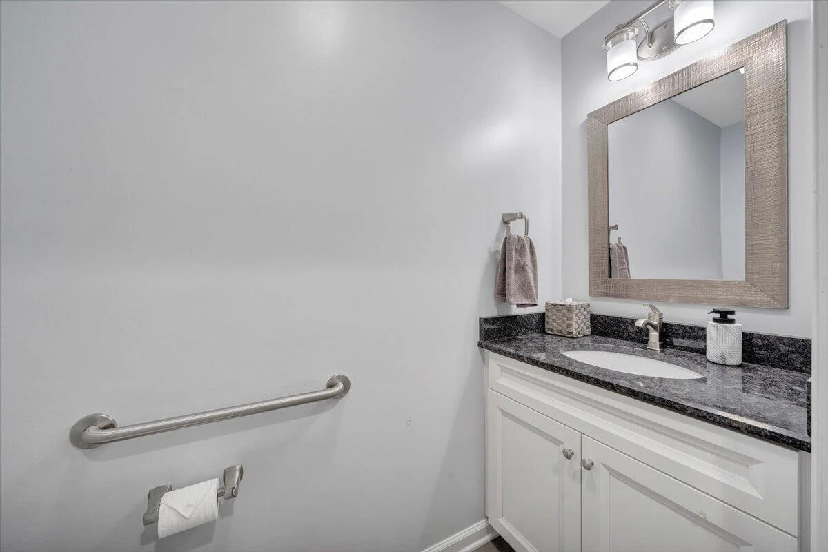1111 Charmin DR - Photo 60
