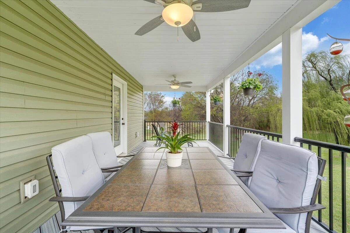 1111 Charmin DR - Photo 65