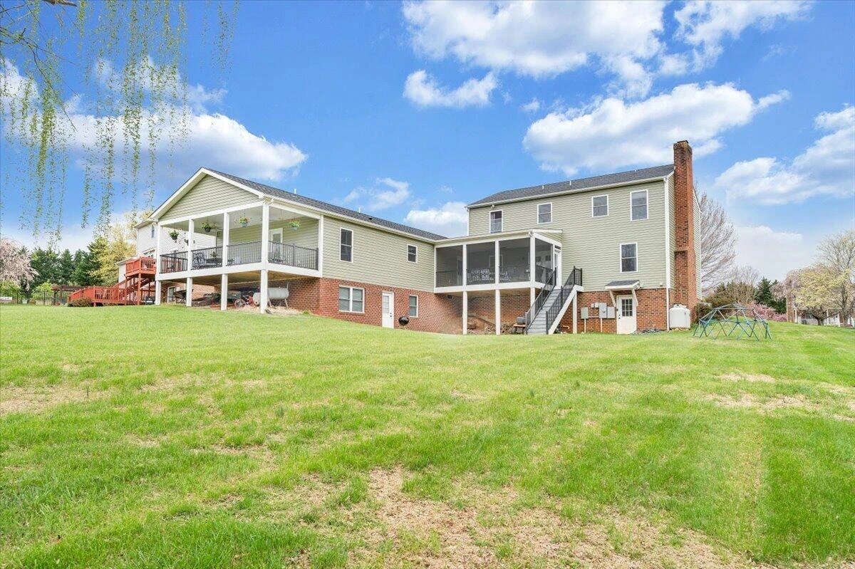 1111 Charmin DR - Photo 73