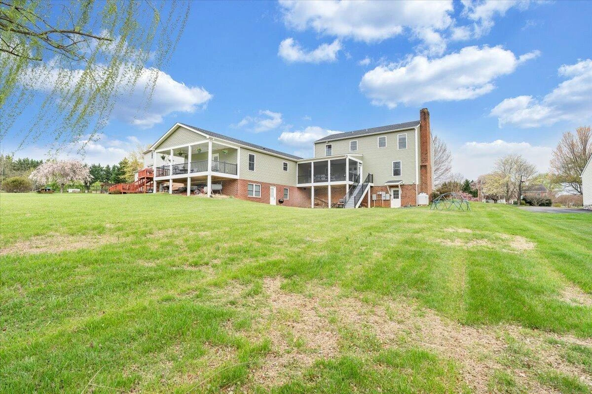 1111 Charmin DR - Photo 74
