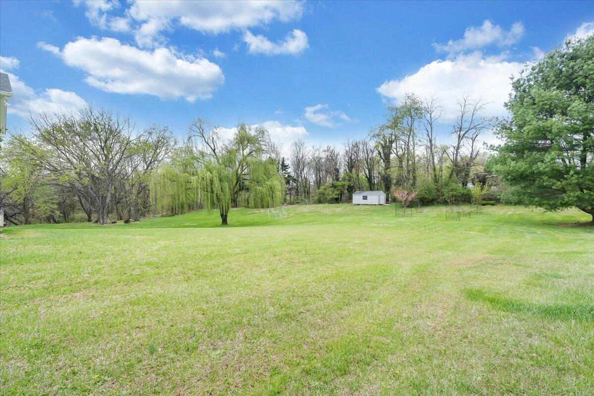 1111 Charmin DR - Photo 75