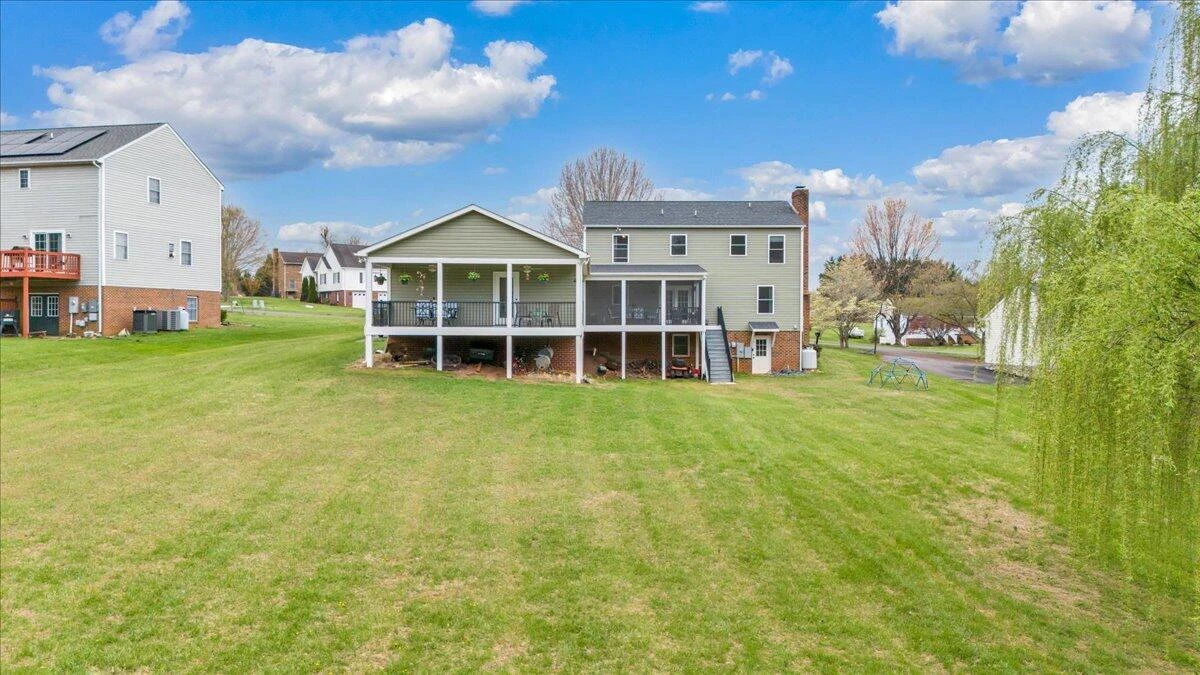 1111 Charmin DR - Photo 90
