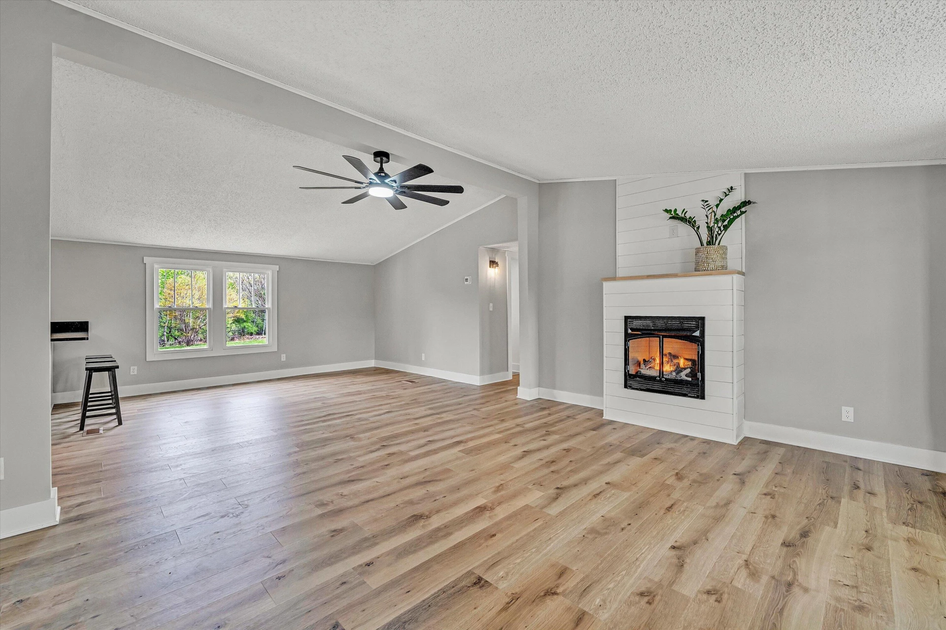 1810 SCUFFLING HILL RD - Photo 5