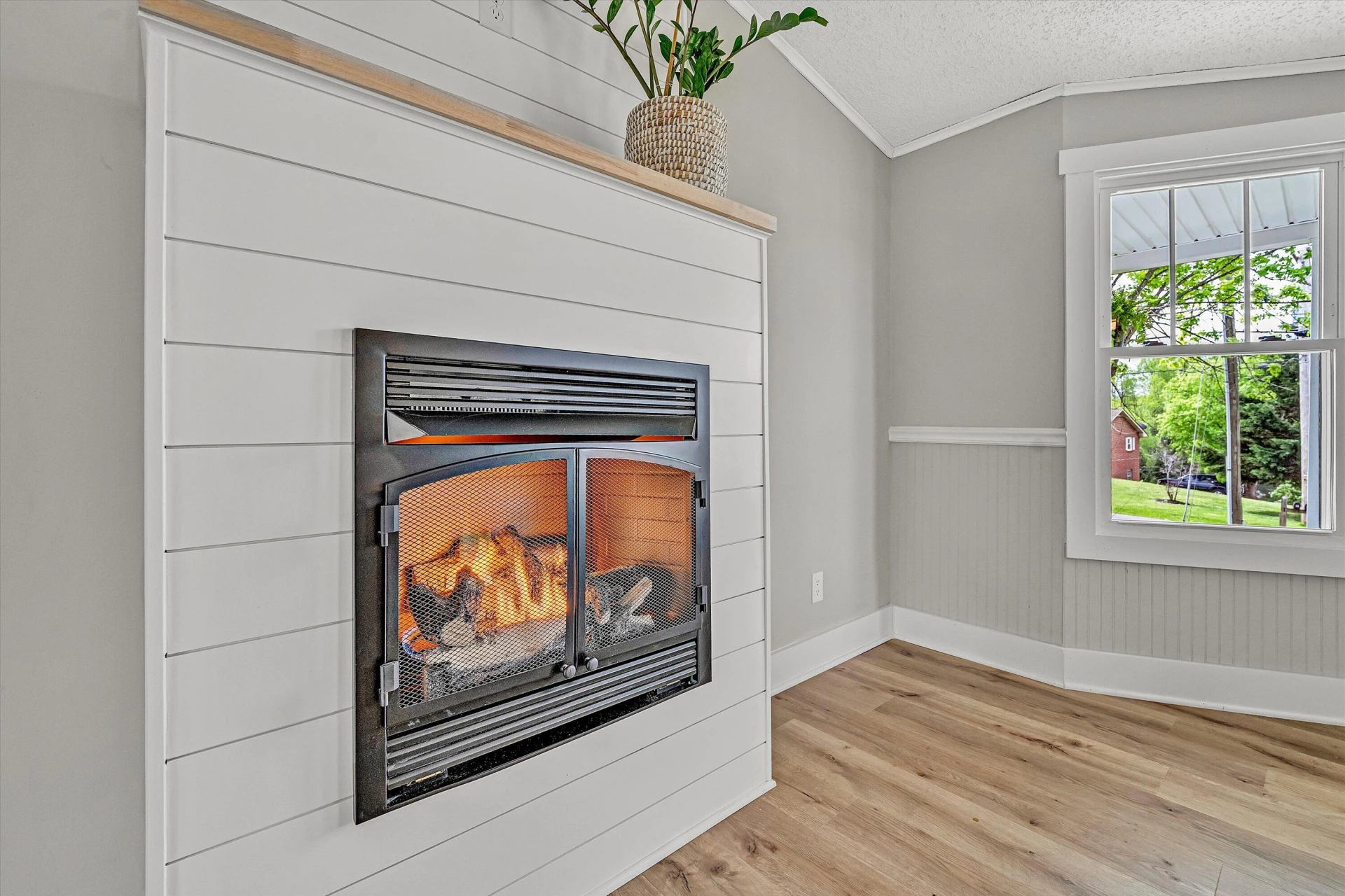 1810 SCUFFLING HILL RD - Photo 6