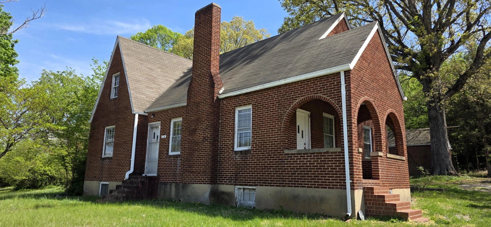 1037 Hardy RD - Photo 11