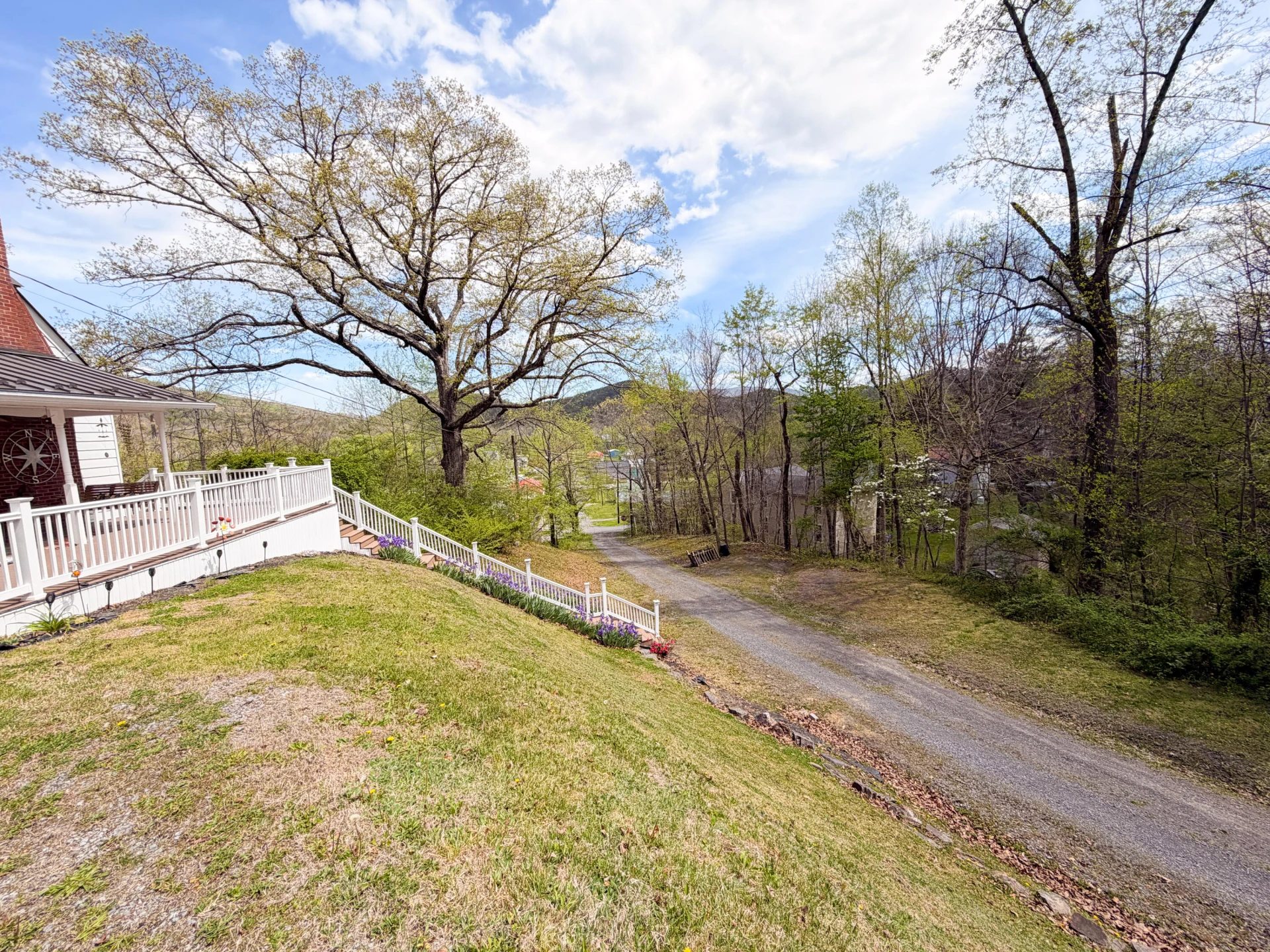 102 6Th ST - Photo 41